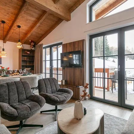Tauernlodge Eben D4 *