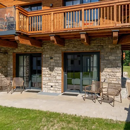 Chalet Tauernlodge Eben D4 *