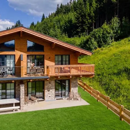 Tauernlodge Eben D4 Chalet