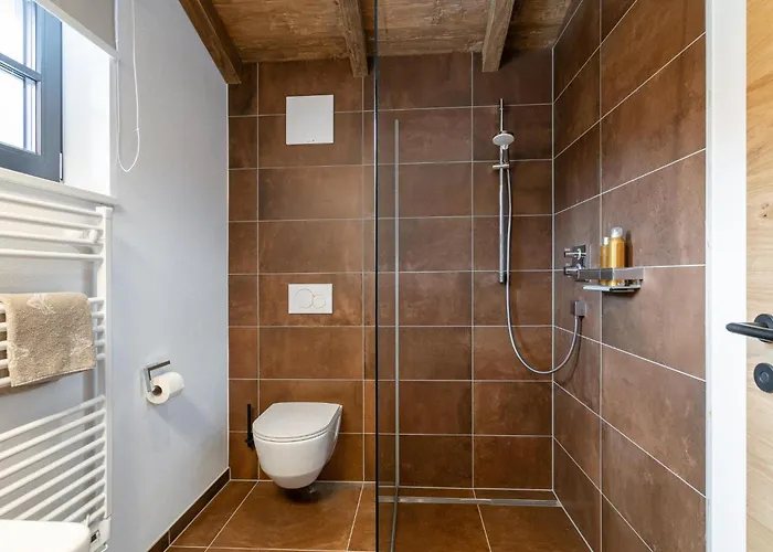 Tauernlodge Eben D4 شاليه أبين ايم بونغاو